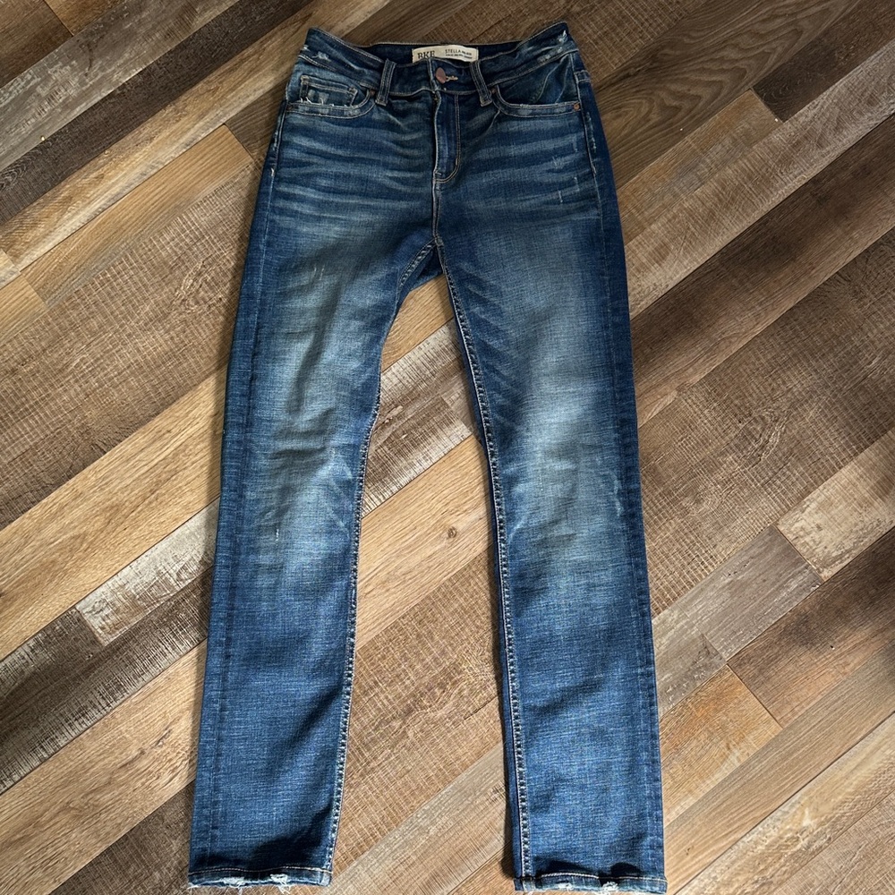 BKE Women's Distressed Indigo Straight Jeans